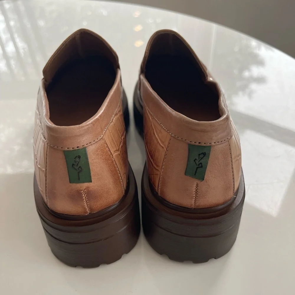 Shop Sols Maddie Chunky Platform Leather Loafer - 11